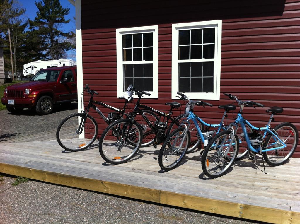 Lake Lauzon Resort Blind River Eksteriør bilde
