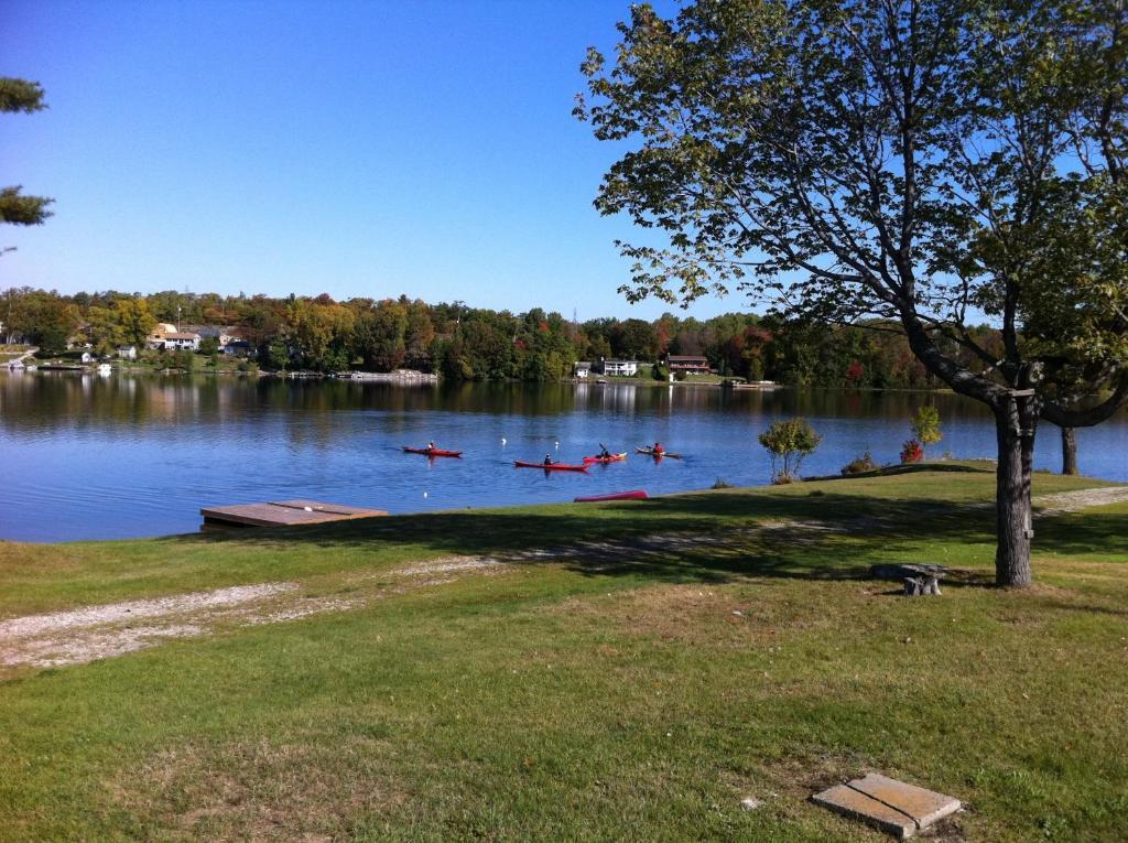 Lake Lauzon Resort Blind River Eksteriør bilde